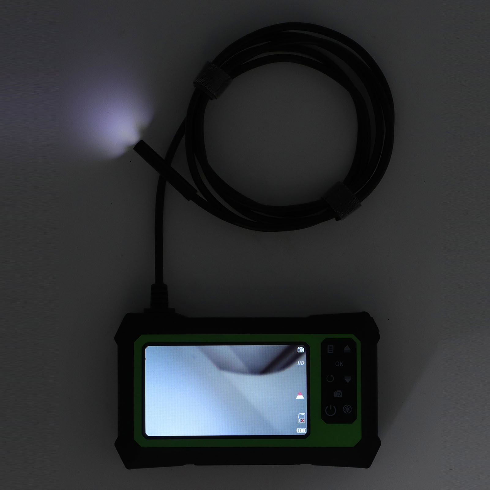 Foto 15 di 21