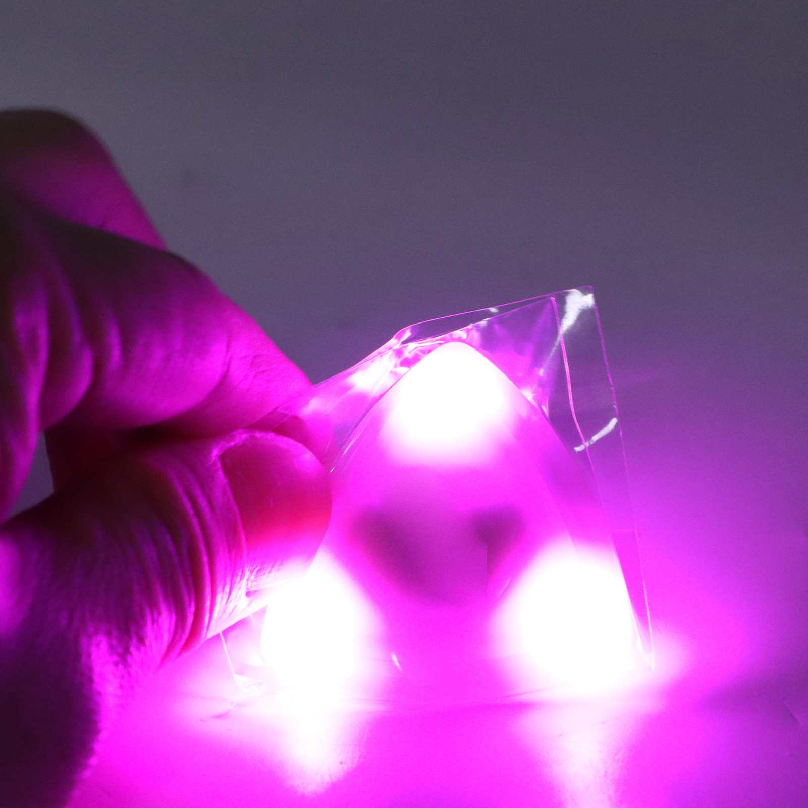 Pick de Guitarra Brillante con Luz LED de Alta Sensibilidad Repuesto de Pick de Guitarra - Imagen 23 de 31