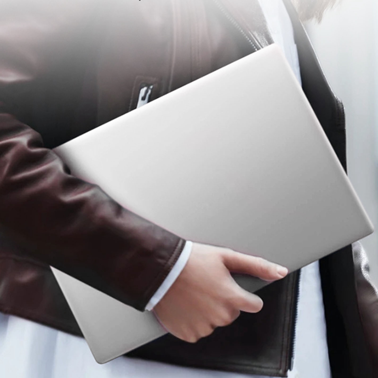 17.3 Inch Laptop IPS Display LPDDR4 16GB RAM 2.9GHz Quad Core 5G WiFi 7000 Fit - Picture 43 of 45
