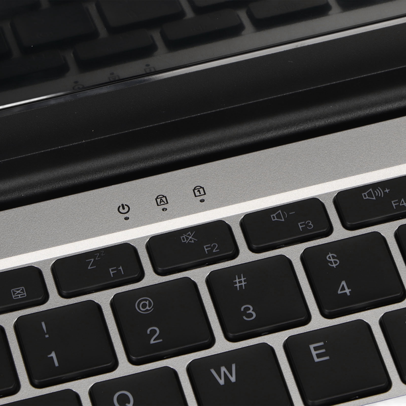 17.3 Inch Laptop IPS Display LPDDR4 16GB RAM 2.9GHz Quad Core 5G WiFi 7000 Fit - Picture 36 of 45