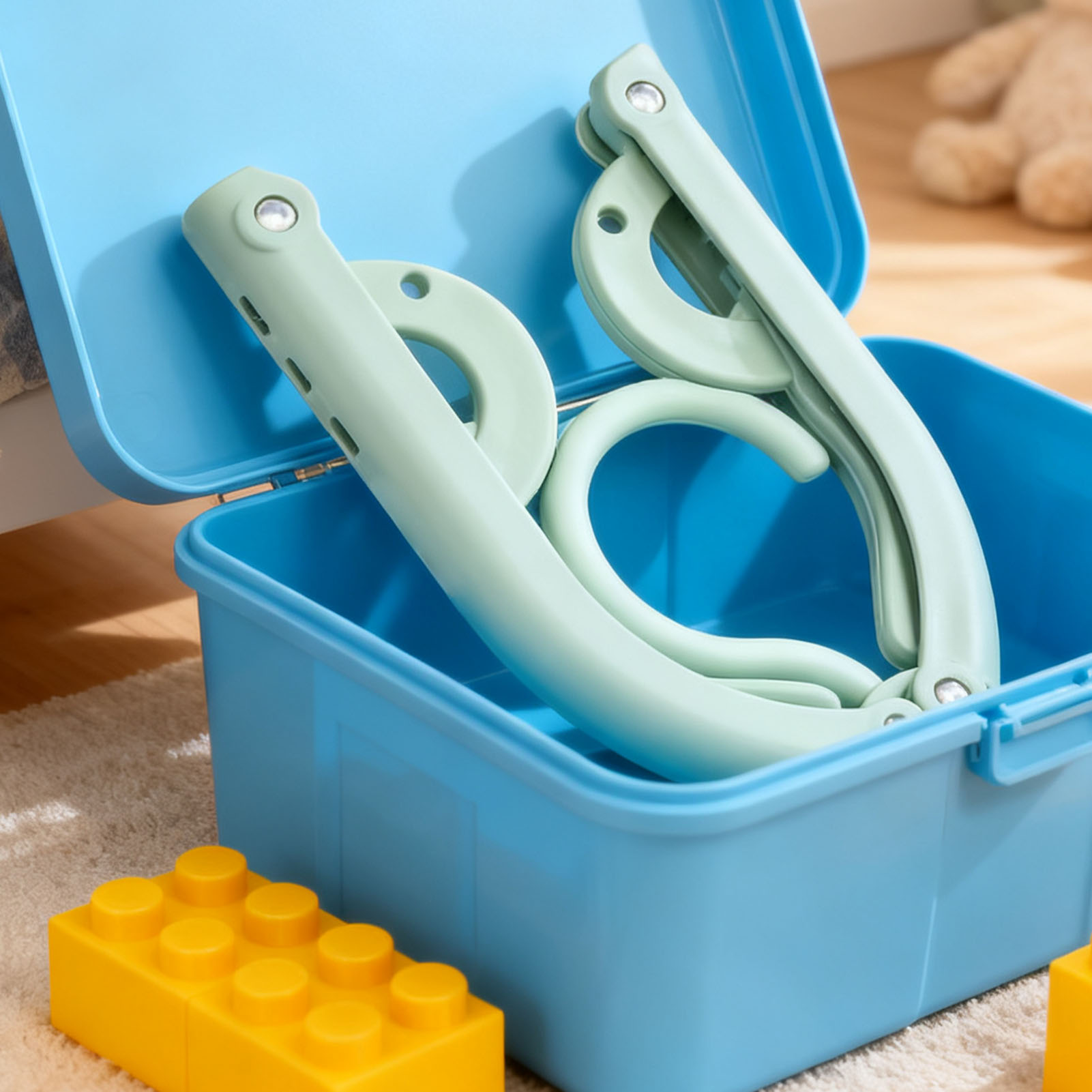 NEW Folding Clothes Hanger Multifunctional Plastic Drying Clothes Rack Outdoor